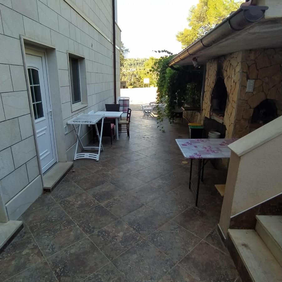 Zana Apartments Stari Grad  Exteriör bild