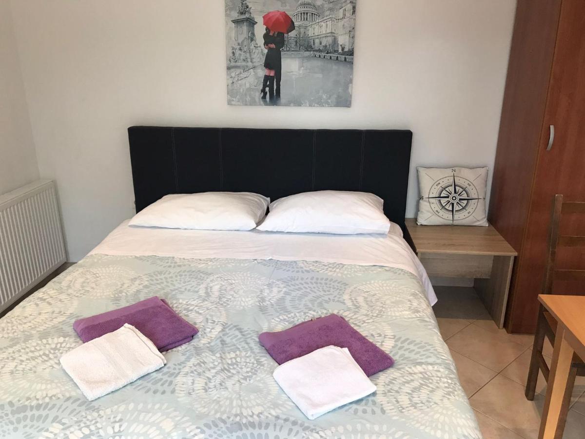 Zana Apartments Stari Grad  Exteriör bild