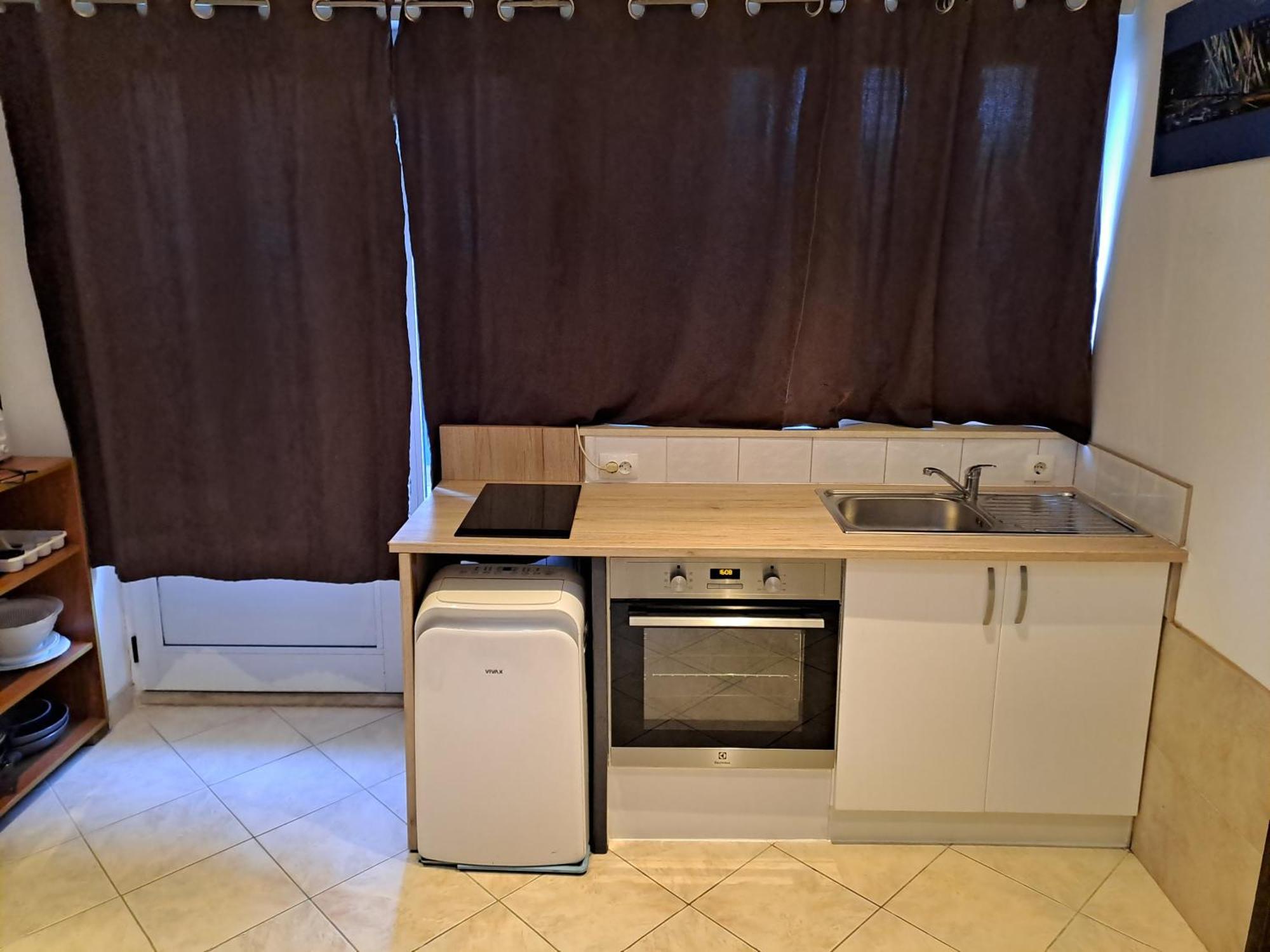 Zana Apartments Stari Grad  Exteriör bild