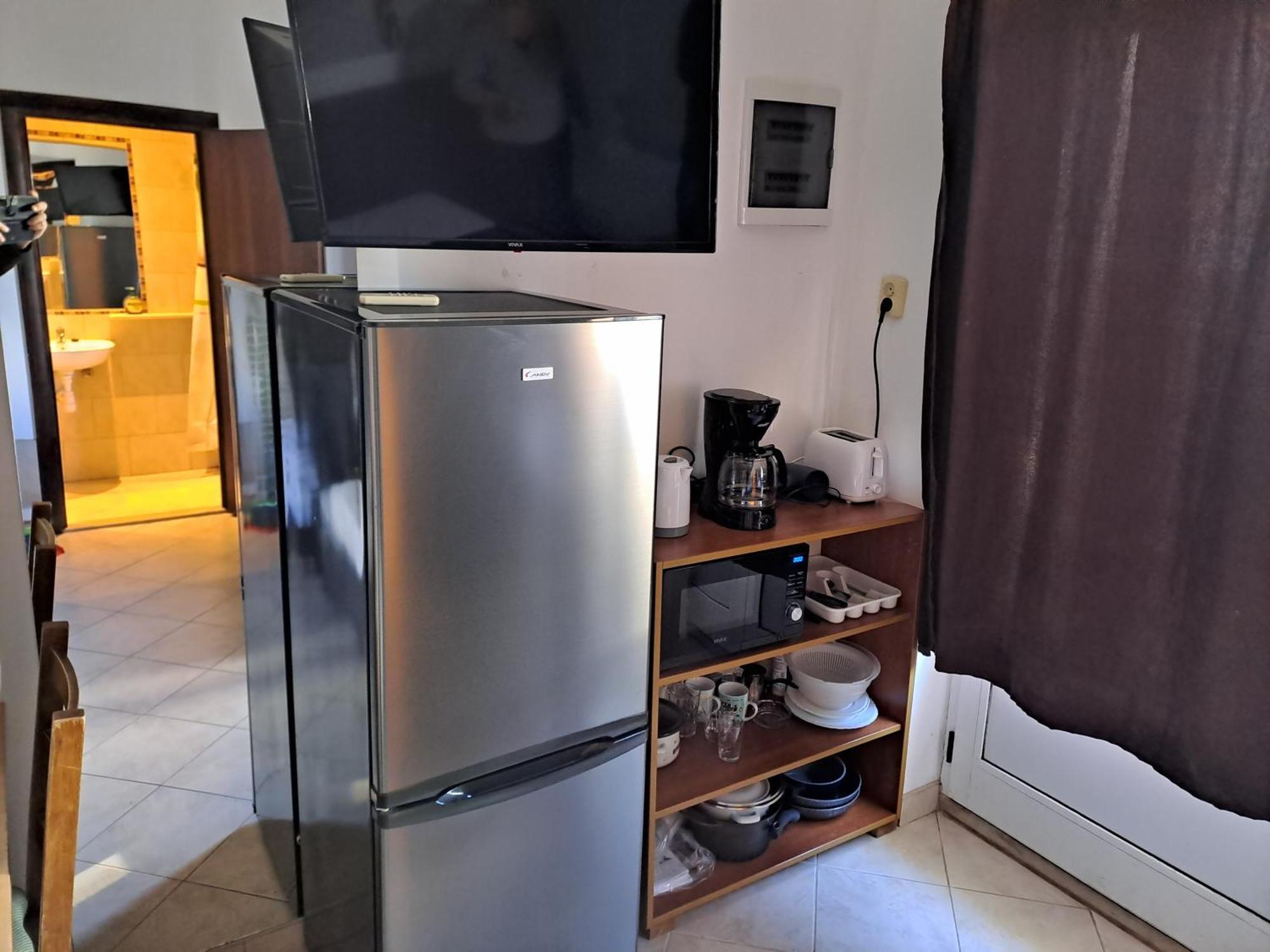 Zana Apartments Stari Grad  Rum bild